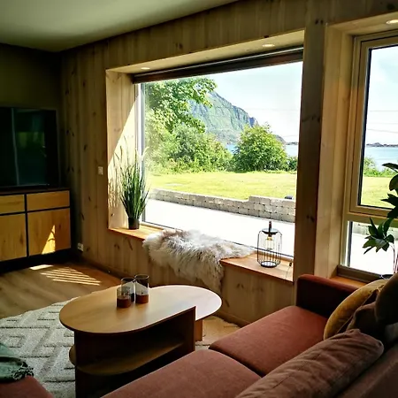 Lofoten Seaview B Apartamento *